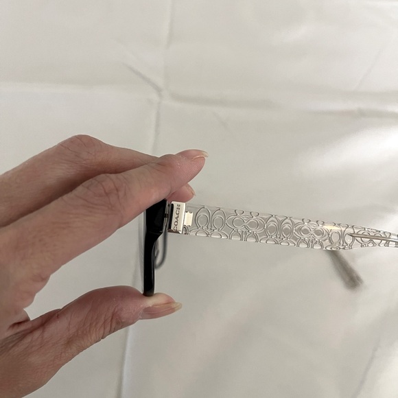 Authentic Coach Glasses with Coach case & lens cloth - HC6049 - Picture 4 of 14